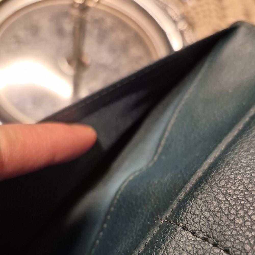 Fossil Dark Green Teal Leather Wallet - Picture 6 of 12